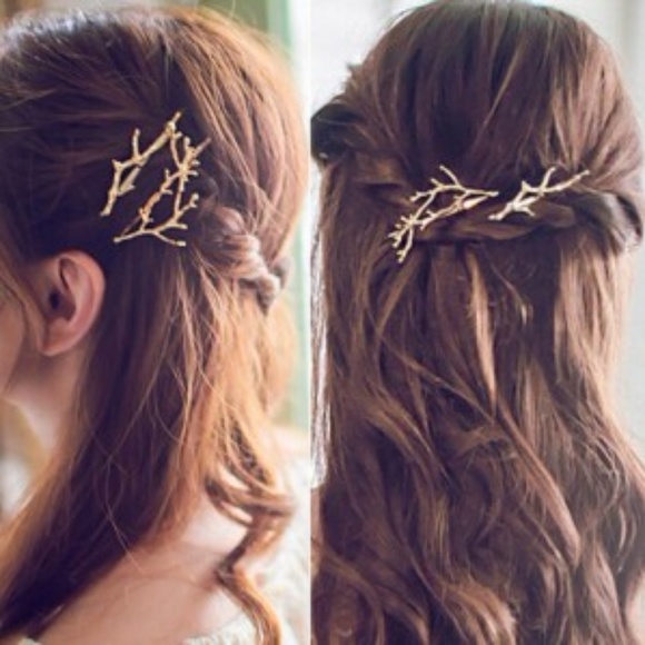 Gold toned tree branch hair clip - Picture 3 of 5